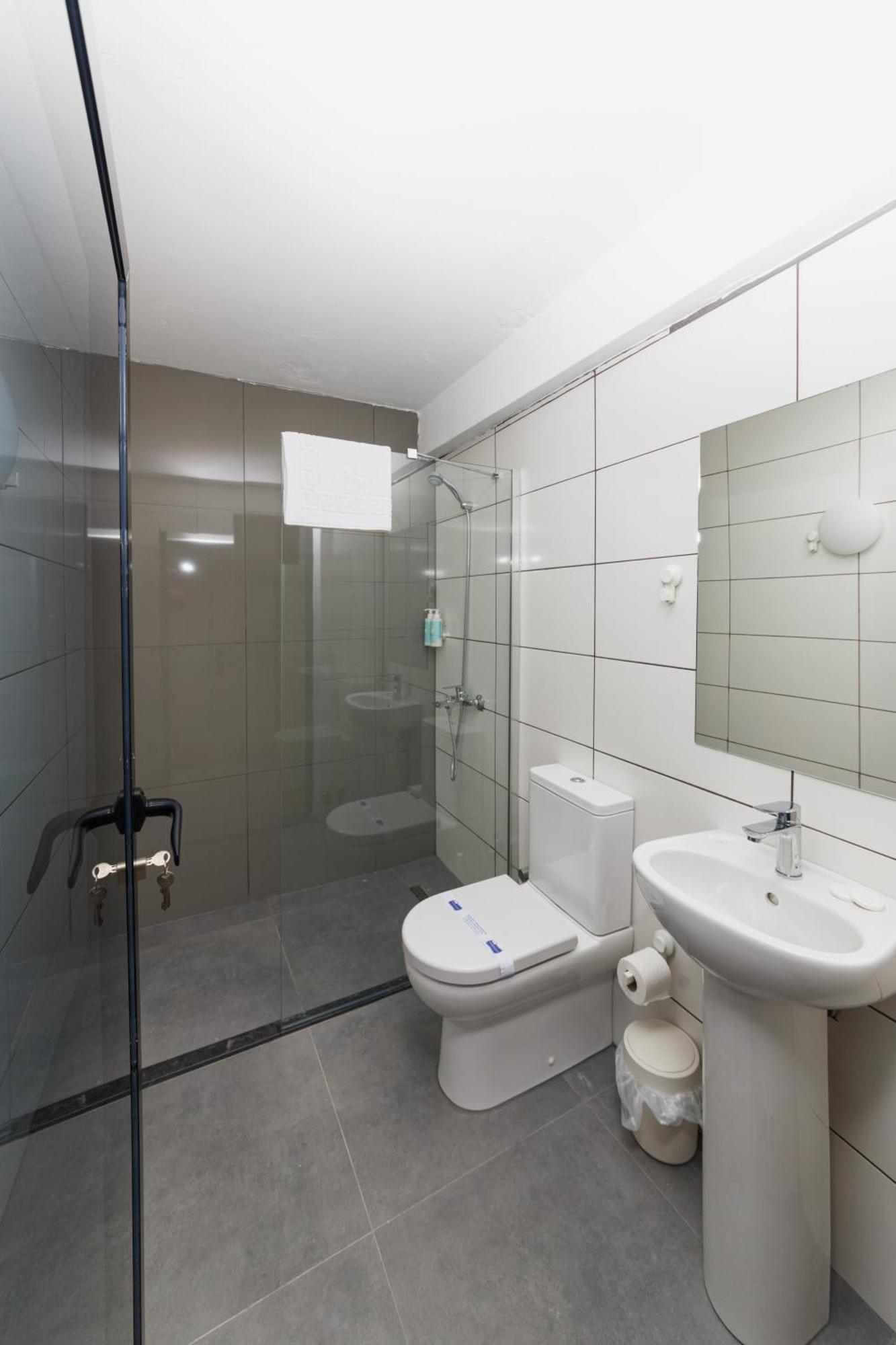 Azure Bay Hotell Ayvaryara Eksteriør bilde