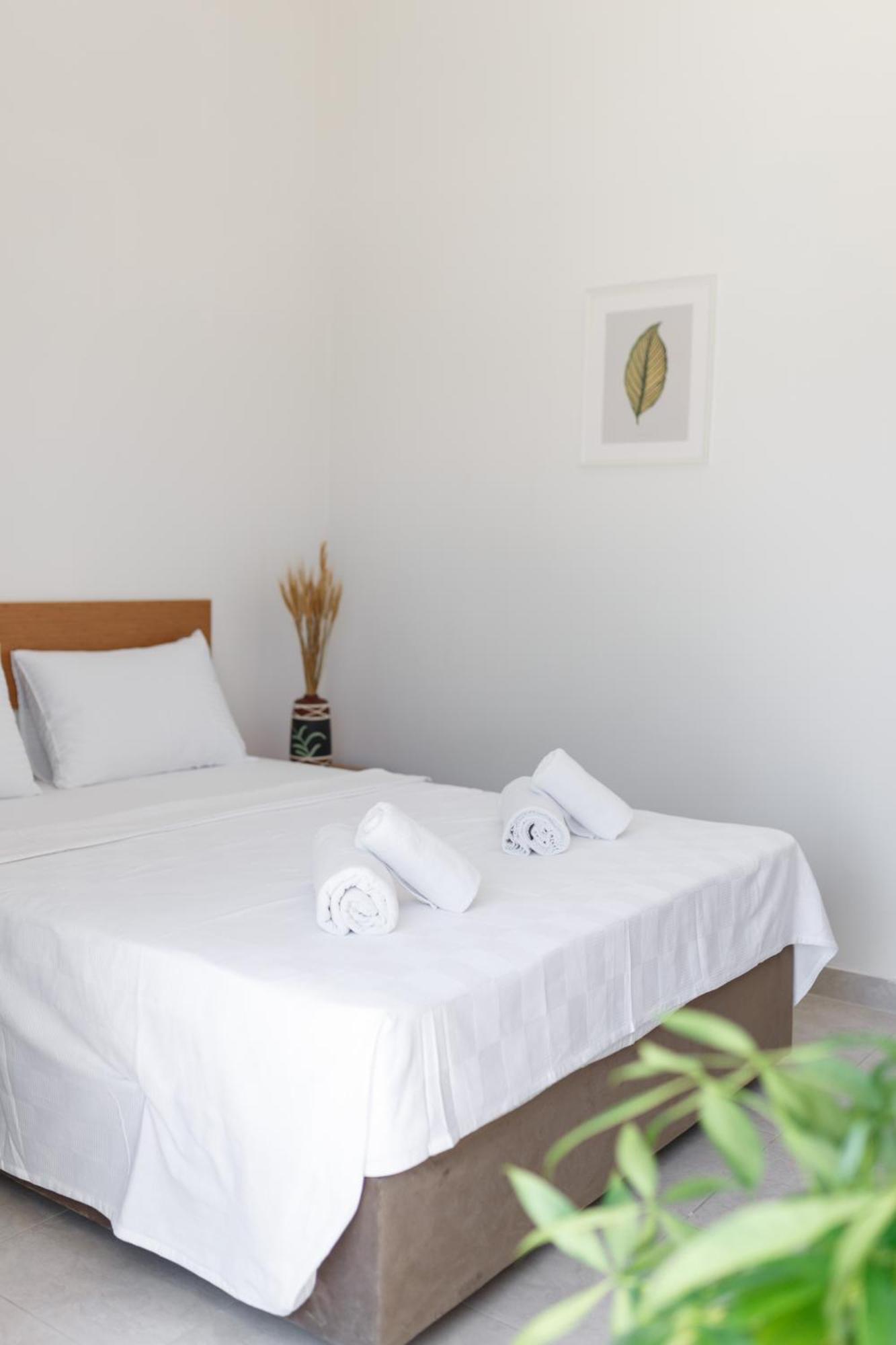 Azure Bay Hotell Ayvaryara Eksteriør bilde